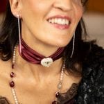 Servizio fotografico Perle - gioielli artigianali - Aurora Gioielli - Lucca - Eleganza aurora woman - progetto aurora woman - manifestazione a premi aurora gioielli lucca